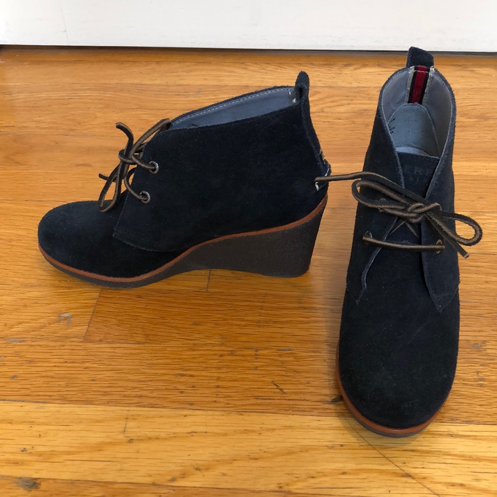 Blue suede shoes